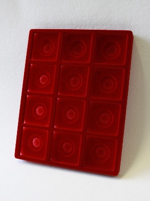 Вставка в кассету XL на 12 ячеек (62х62х10 мм) (под знаки с винтом) Вставка в кассету XL на 12 ячеек (62х62х10 мм) (под знаки с винтом)