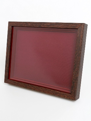 Багетная рамка S пластиковая под 1 ячейку (209х270х18 мм) с поролоновой вставкой. Вид 1 Багетная рамка S пластиковая под 1 ячейку (209х270х18 мм) с поролоновой вставкой. Вид 1