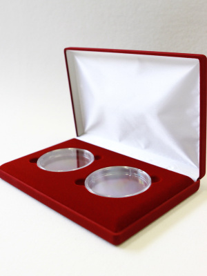 Футляр (217х141х29 мм) на 2 монеты в капсулах (диаметр 74 мм), тёмно-синий  Футляр (217х141х29 мм) на 2 монеты в капсулах (диаметр 74 мм), тёмно-синий