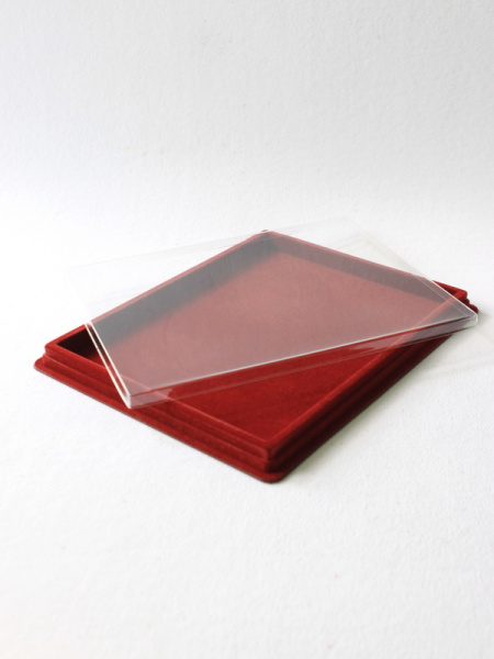 Планшет S (243х304х21 мм) на 1 ячейку (209х270х18 мм), тёмно-бордовый Планшет S (243х304х21 мм) на 1 ячейку (209х270х18 мм), тёмно-бордовый