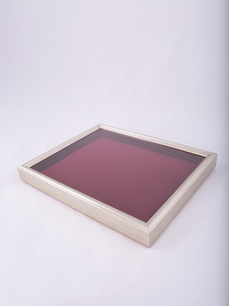 Багетная рамка S серебряного цвета под 1 ячейку (209х270х18 мм) с поролоновой вставкой, тёмно-бордовый  Багетная рамка S серебряного цвета под 1 ячейку (209х270х18 мм) с поролоновой вставкой, тёмно-бордовый