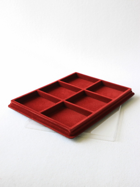 Планшет S (243х304х21 мм) на 6 ячеек (85х100х16 мм), тёмно-бордовый Планшет S (243х304х21 мм) на 6 ячеек (85х100х16 мм), тёмно-бордовый