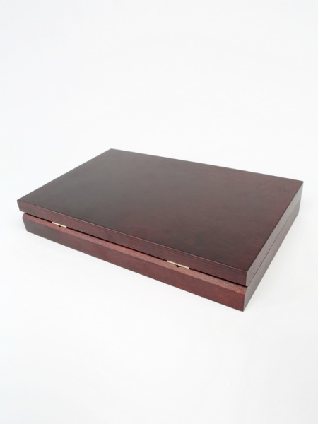Деревянный футляр Vintage M (244х156х38 мм) под набор монет (1 капсула d-44 мм, 1 капсула d-46 мм), тёмно-бордовый Деревянный футляр Vintage M (244х156х38 мм) под набор монет (1 капсула d-44 мм, 1 капсула d-46 мм), тёмно-бордовый